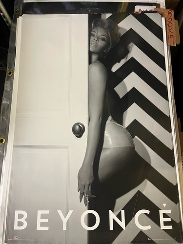 Beyoncé black white door - beyoncé,