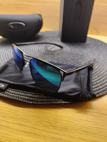 Oakley holbrook titanium - holbrook, ti