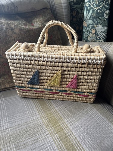 Gorgeous vintage early - gorgeous,