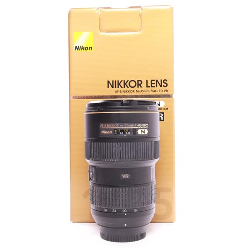 Nikon 35mm 4 - f/4, vr