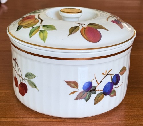 Royal worcester evesham gold - royal,