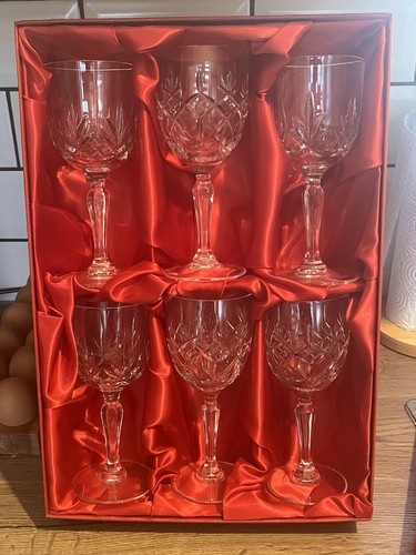 Rcr opera wine - ‘opera’,