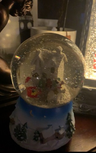 Musical snow globe christmas - musical,