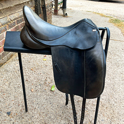 Sue carson black - carson, 17.5”