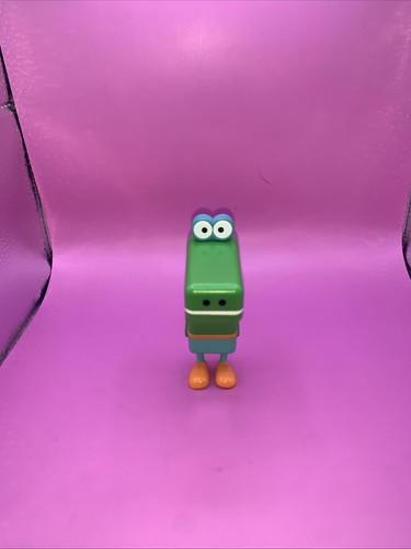 Hey duggee toy figure - figure, happy