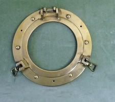VINTAGE SOLID BRASS PORTHOLE WITH OPENING LIGHT