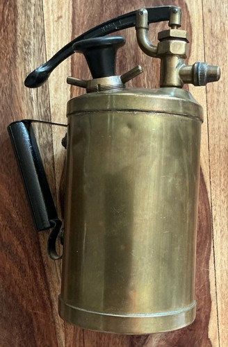 Old vintage brass pressure - old,