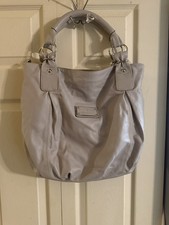 Robert Pierre Large Light Gray