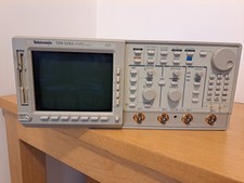 Tektronix TDS510A four channel