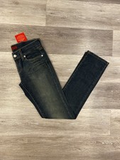 LEVI’S ‘PATTY ANNE’ SLIM