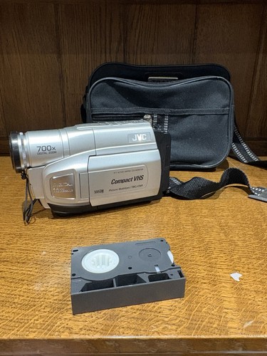 Jvc compact vhs camcorder - jvc,