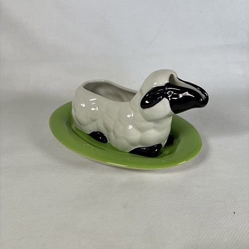 Carlton ware sheep lamb - ware,
