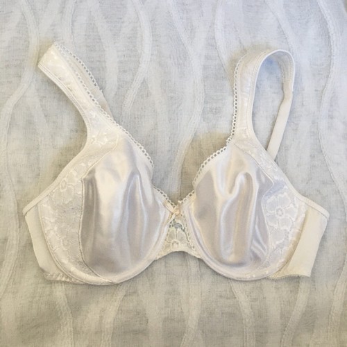Nwot playtex cross - nwot, heart