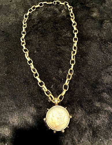Designer co large coin - vb, &