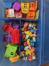 Large Bundle of Zomblings