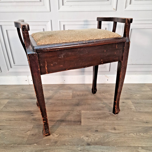 Antique piano stool - piano, music