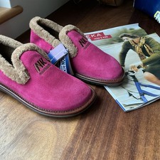 Ladies Nordikas Slippers New Pink Style 305/2M - Size UK5  EU 38 NEW NO BOX