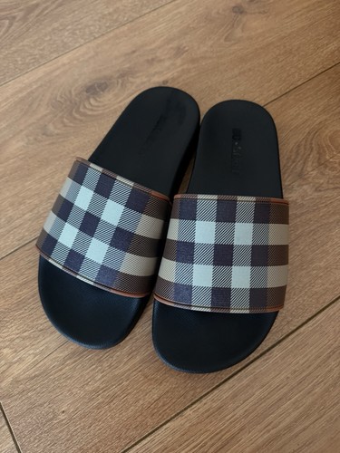 Burberry check slides - check,