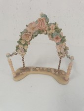 brambly hedge bh16 floral arch