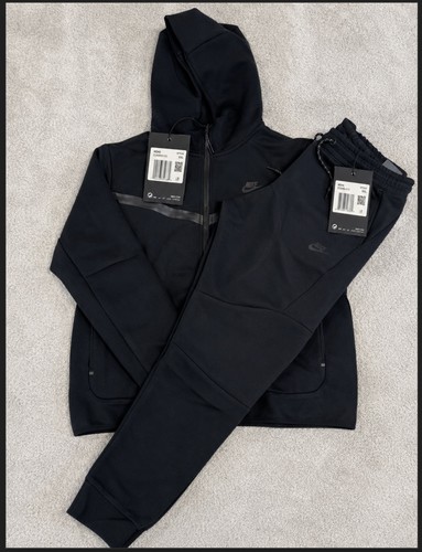 Nike tech fleece - nike, tracksuit