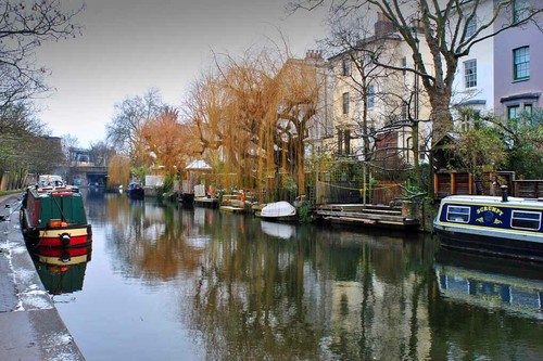 Narrow boats grand union canal - boats,