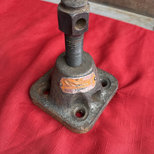 Hub puller antique car - hub,