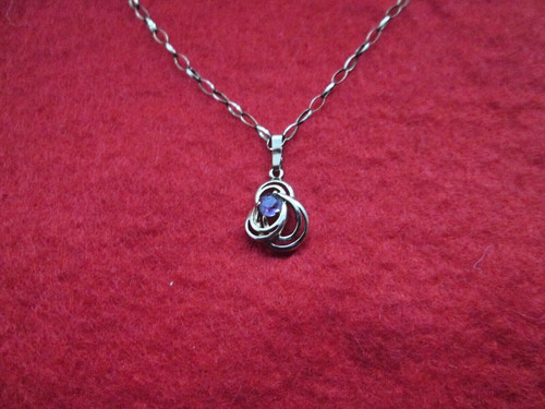 Hallmarked ladies gold - ladies, 9