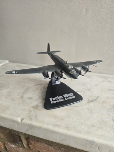 Aeroplane focke wolf 200c - aeroplane,