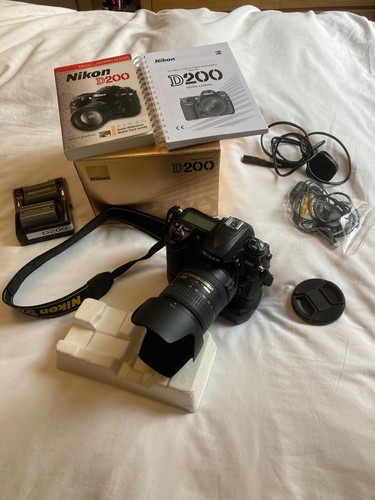 Nikon d200 dslr kit with - dslr,