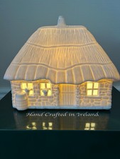 Belleek Classic Thatched