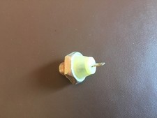 ROVER P5B / P6B 3500 OIL PRESSURE SWITCH.  NOS.