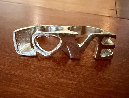 Silver tone love - silver,