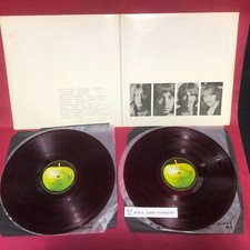 THE BEATLES WHITE ALBUM RED