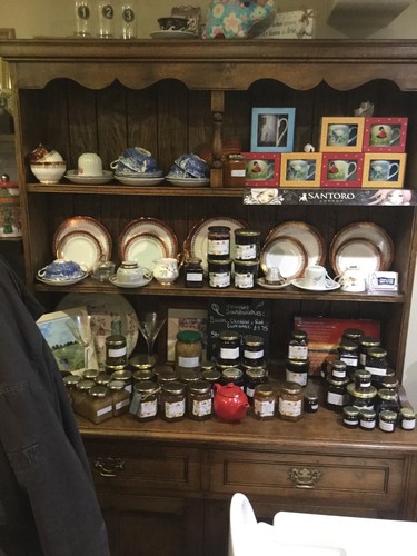 Solid oak welsh - welsh, dresser