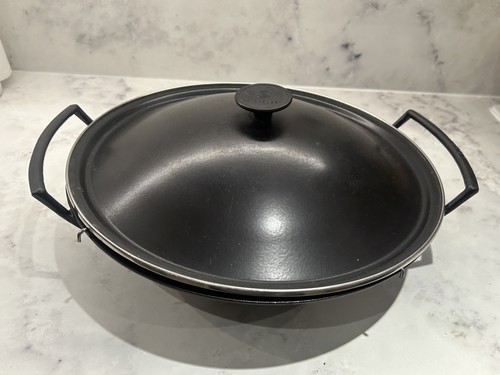 Creuset black cast iron wok - black,
