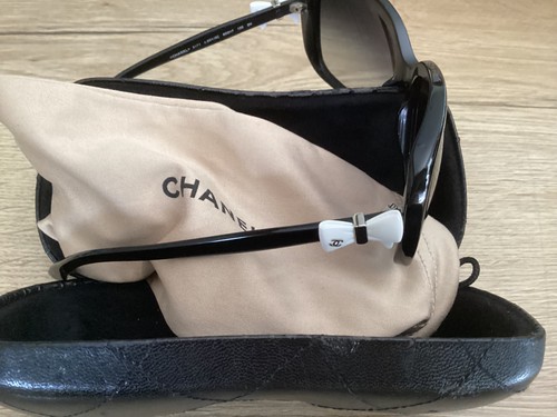 Chanel black white - , bows