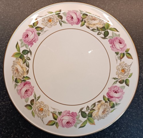 Royal worcester garden - worcester,