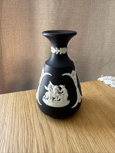 Vintage wedgwood black - vintage,