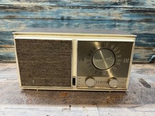 Vintage Zenith Model M723 Tube
