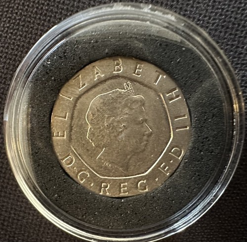 Rare undated 20p error coin - undated,