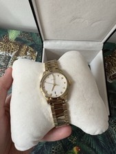 Gucci G-Timeless Quartz Watch