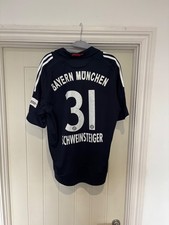 FC Bayern München Away Shirt