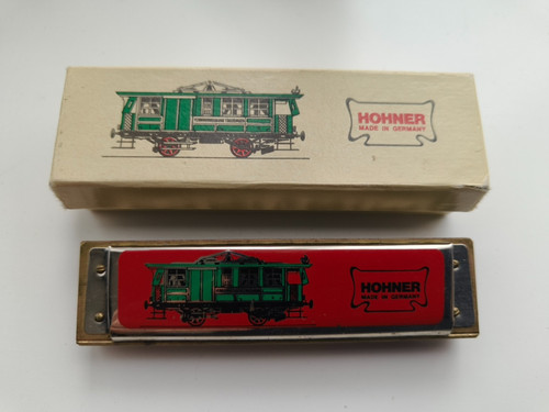 Vintage diatonic harmonica