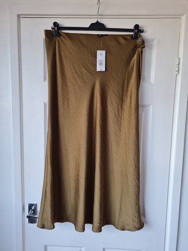 Size elasticated waist - size,