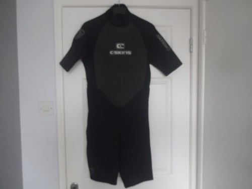 Skins short wetsuit medium - c,