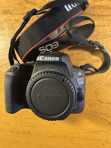 Canon eos 200d camera - canon,
