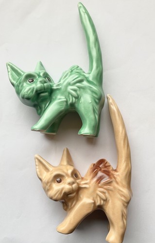 Sylvac pottery scaredy - x, cat