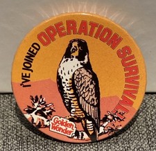 Golden Wonder Operation Survival Vintage Pin badge 1981