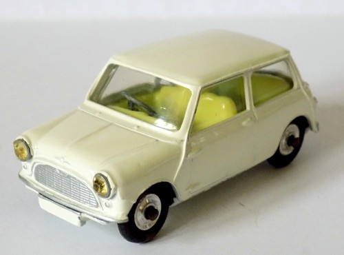 Corgi toys 227 morris - corgi, no.227