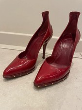 Gucci red leather patent high